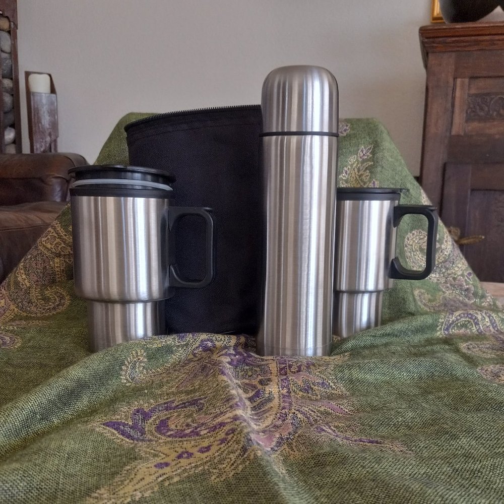 NEW  - 2 stainless steel mugs, and stainless thermos w/ black carryall bag!